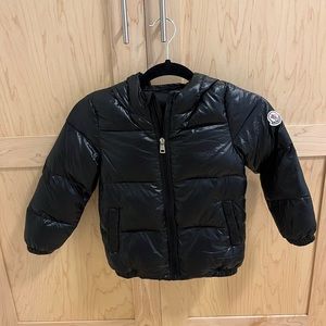 Moncler puffer coat (size 6 years)